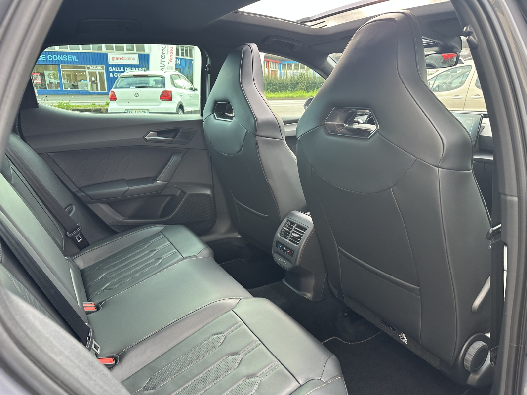 Cupra Leon — 13