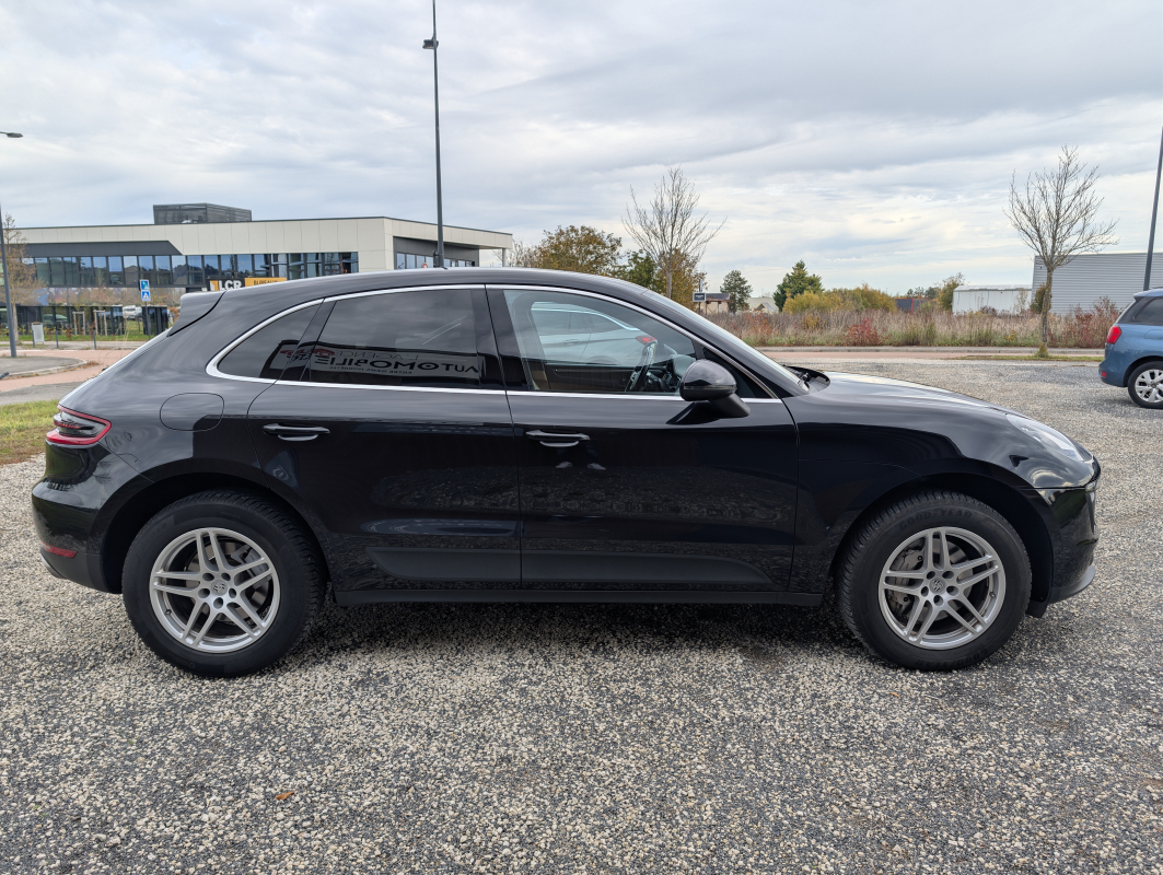 Porsche Macan — 6