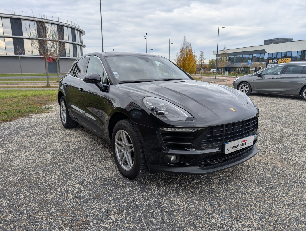 Porsche Macan — 7