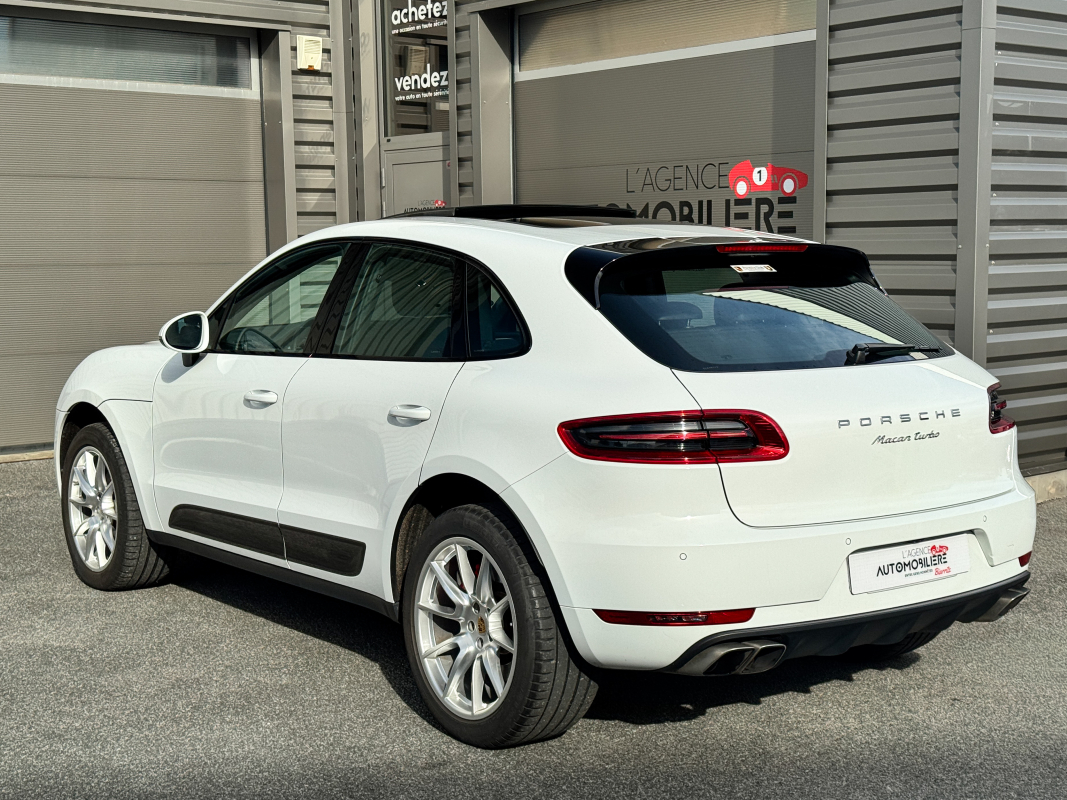 Porsche Macan — 6