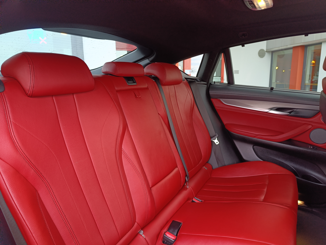 Bmw X6 — 13
