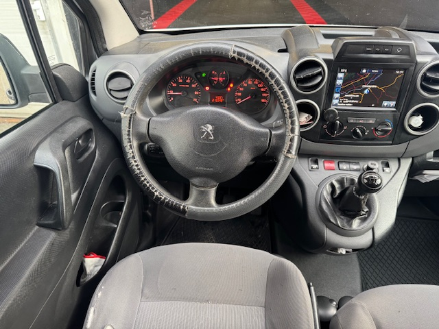 Peugeot Partner — 4