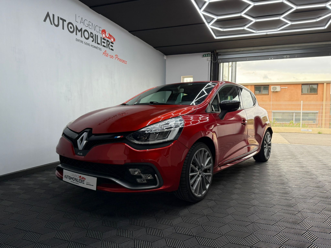 Renault Clio — 7
