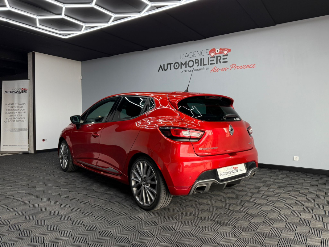 Renault Clio — 5