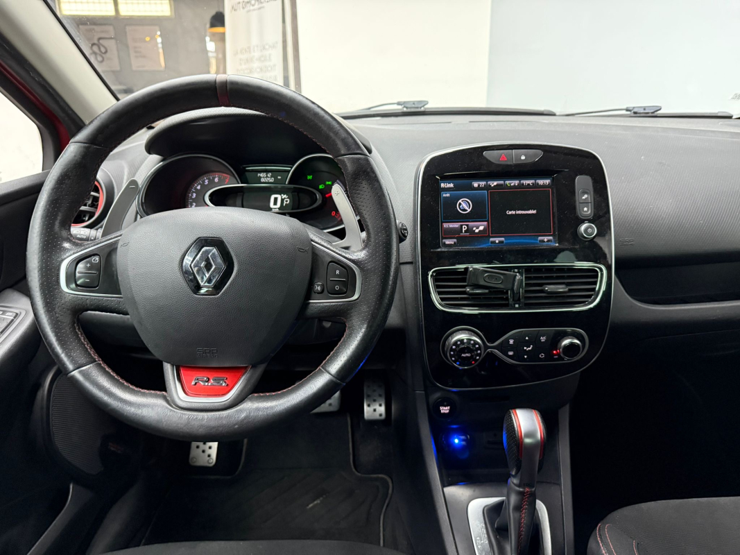 Renault Clio — 17