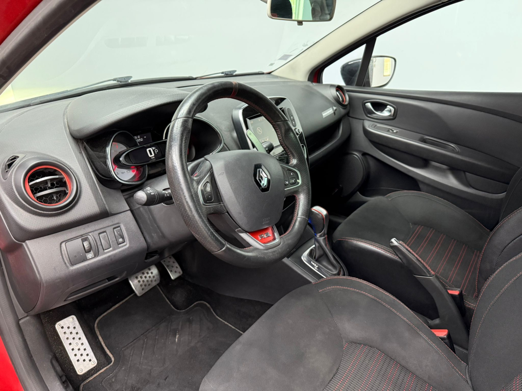 Renault Clio — 15