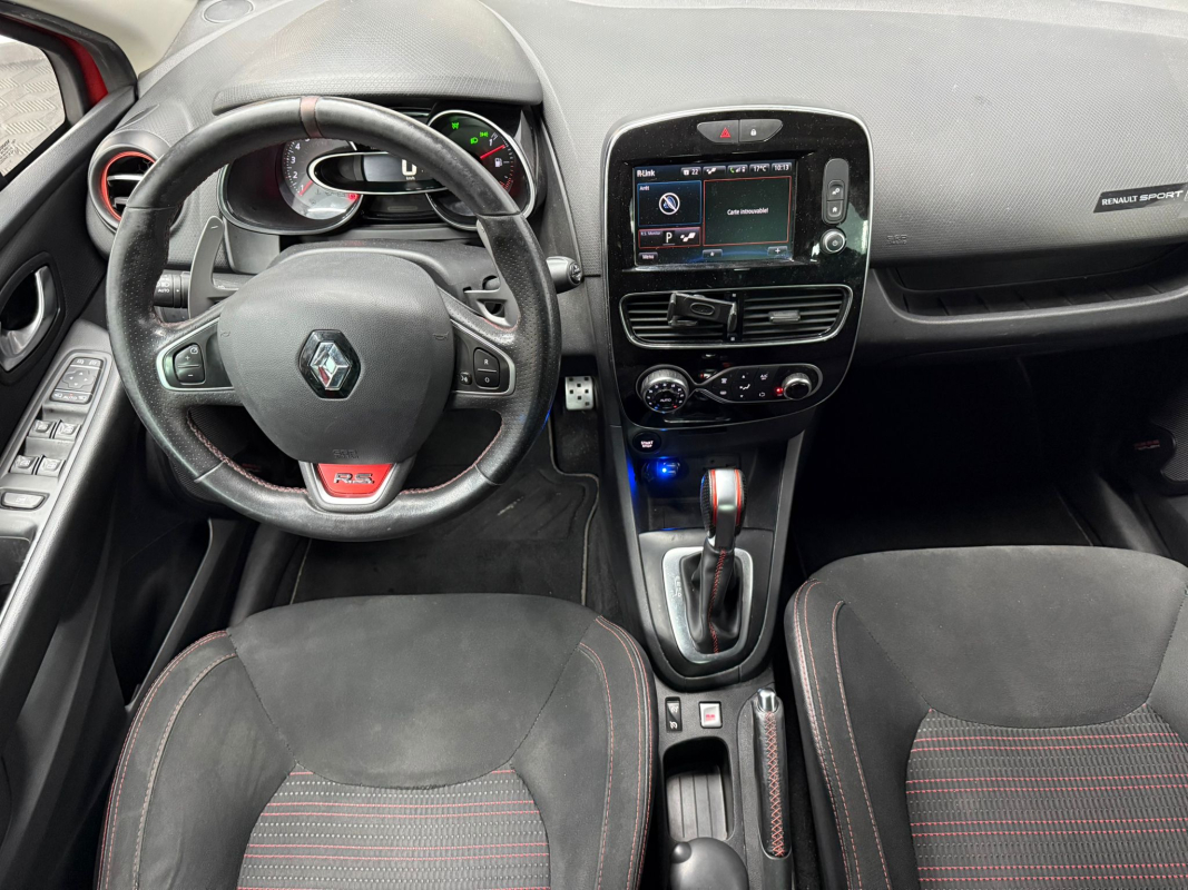 Renault Clio — 16