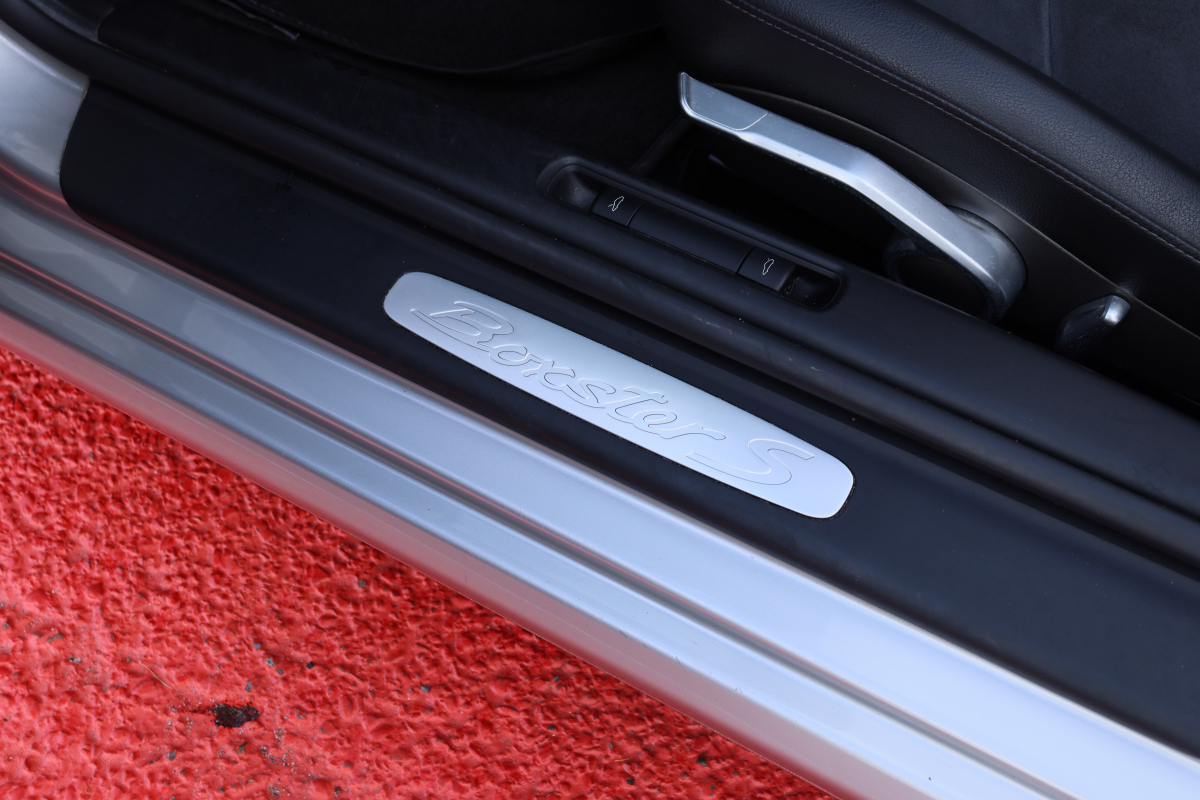 Porsche Boxster — 27