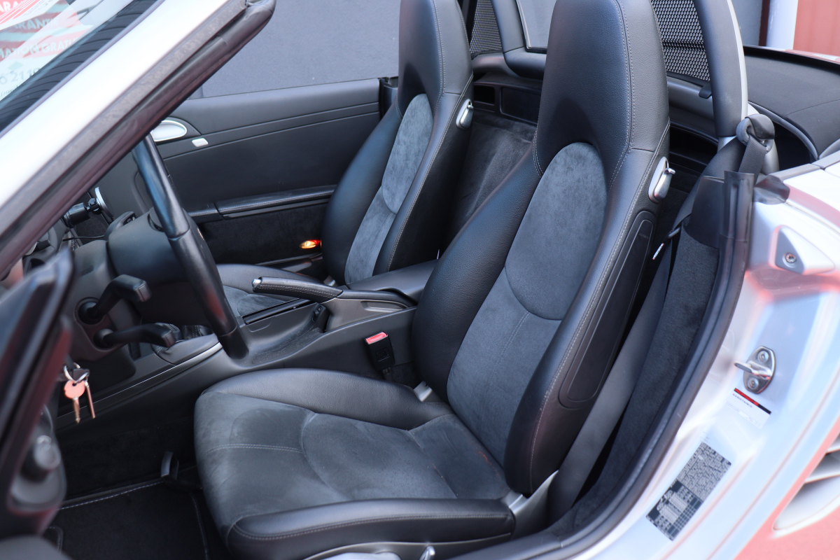Porsche Boxster — 16