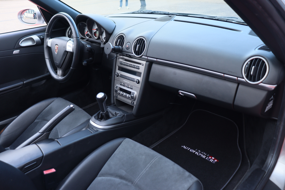 Porsche Boxster — 12