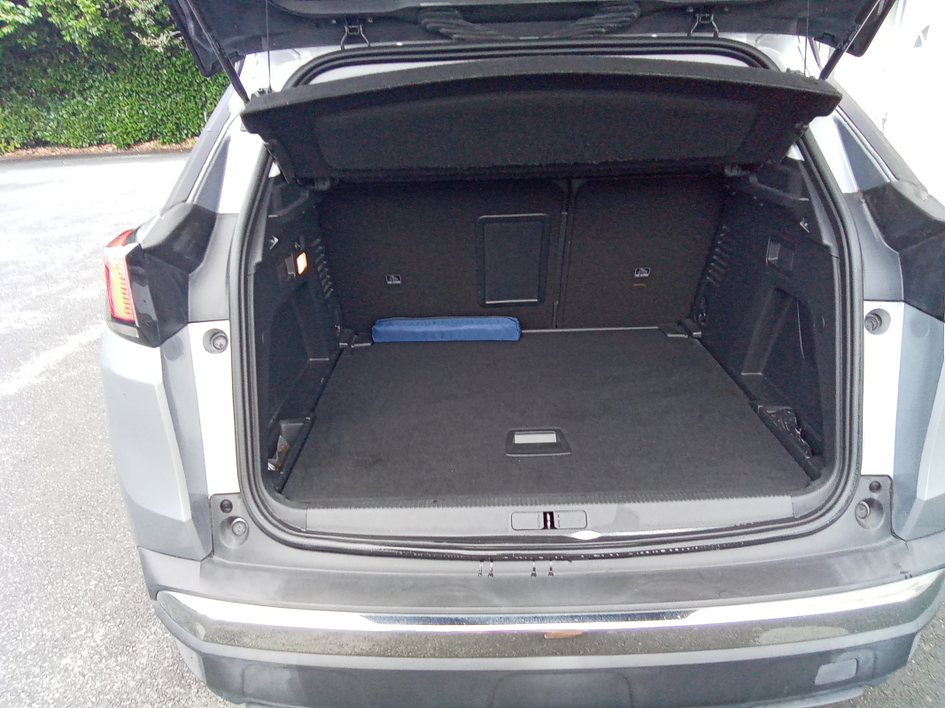 Peugeot 3008 — 17