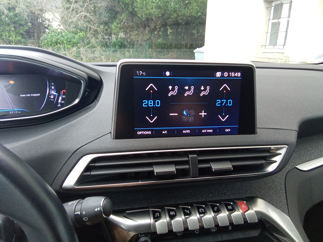 Peugeot 3008 — 10