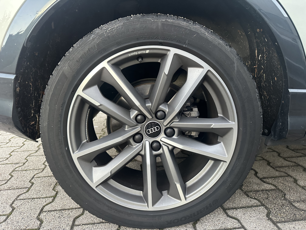 Audi Q3 Sportback — 29