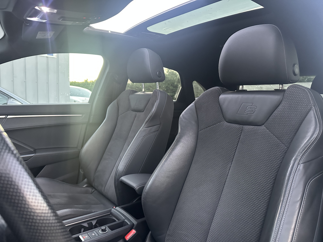 Audi Q3 Sportback — 17
