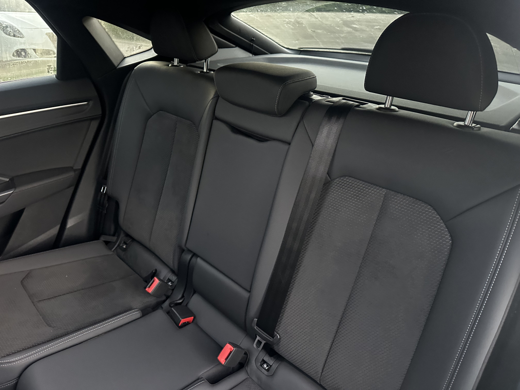 Audi Q3 Sportback — 16
