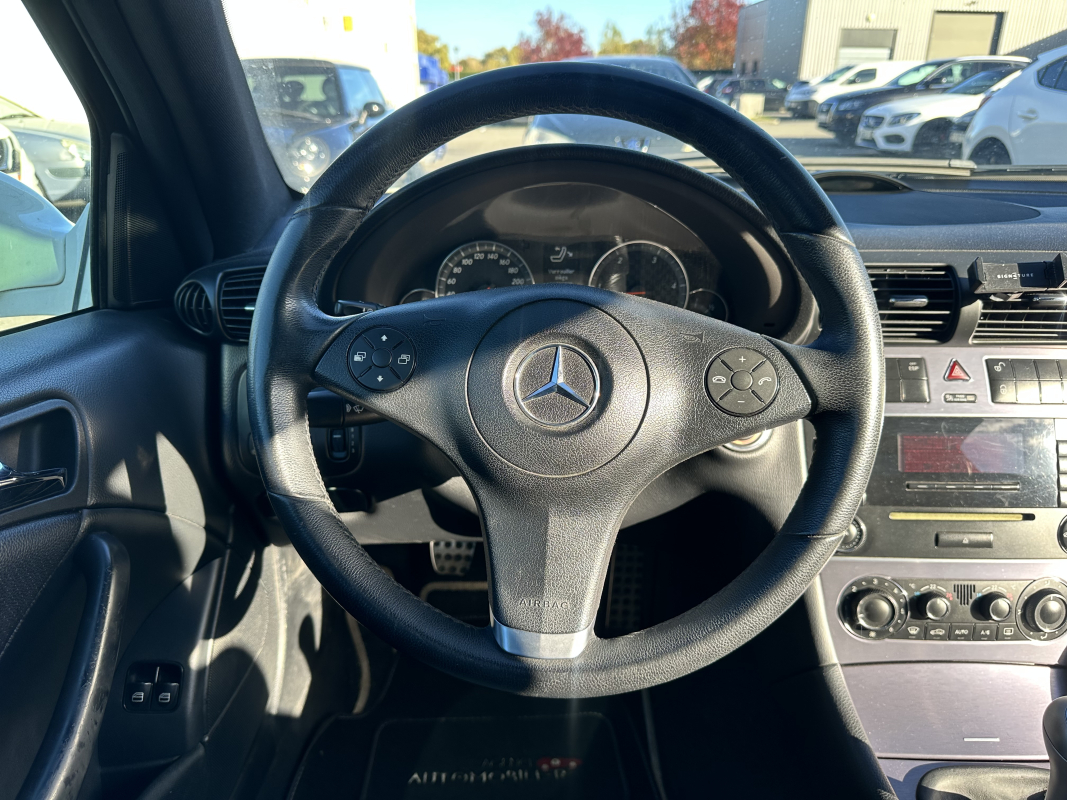 Mercedes CLC — 18