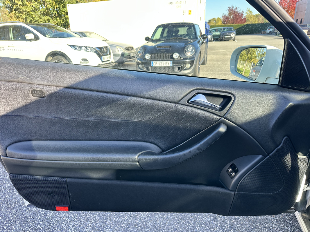 Mercedes CLC — 9