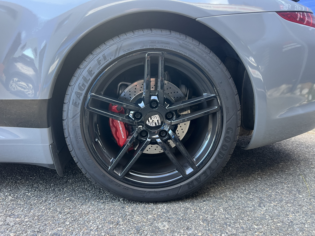 Porsche 911 — 32