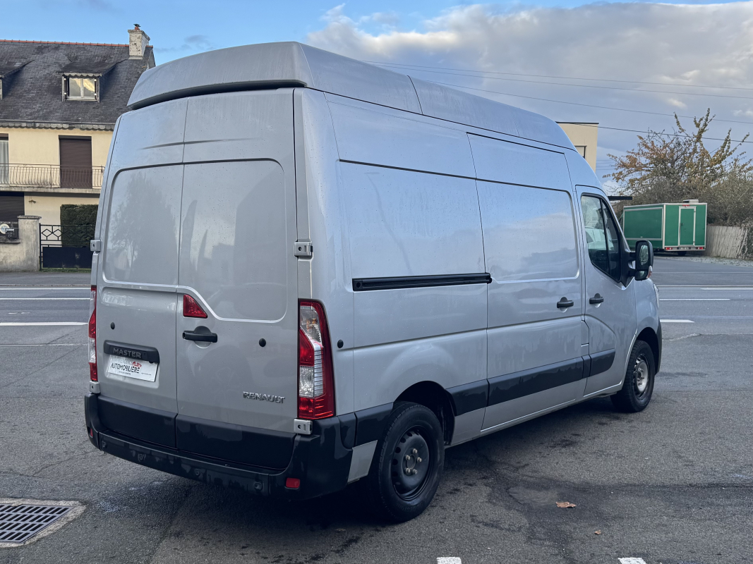 Renault Master — 8