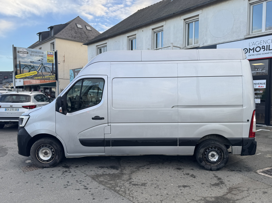 Renault Master — 11