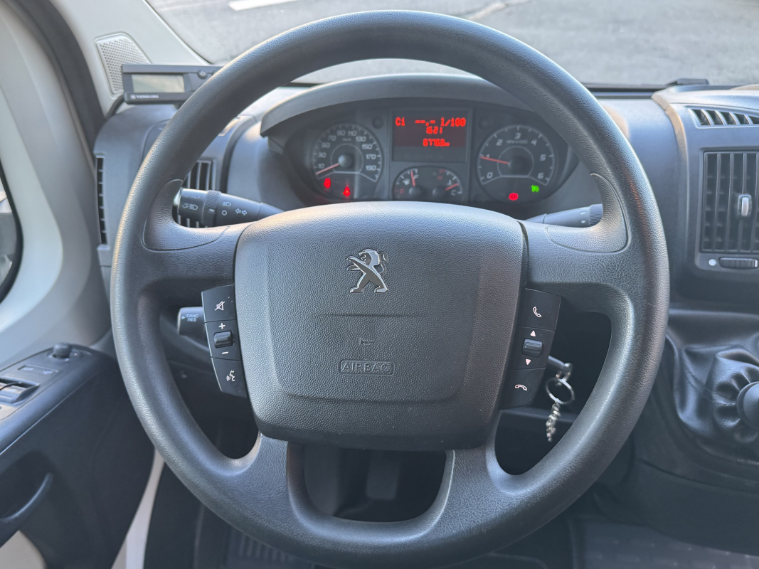 Peugeot Boxer — 11