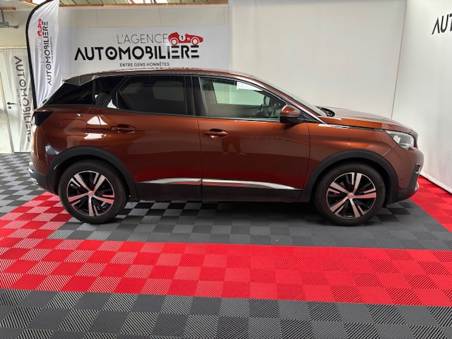 Peugeot 3008 — 11