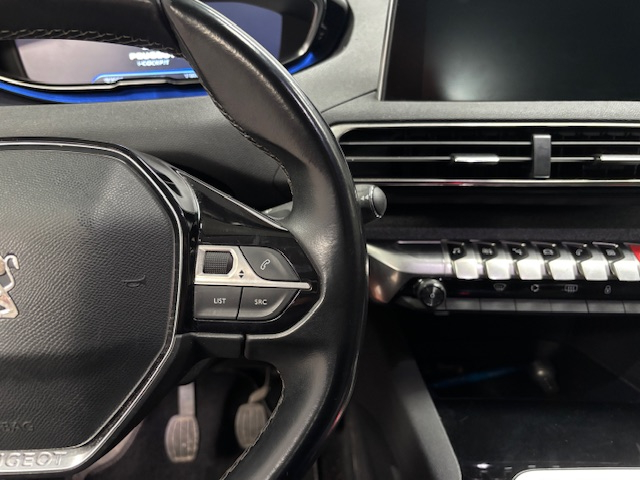 Peugeot 3008 — 16