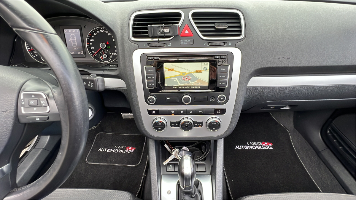 Volkswagen EOS — 27