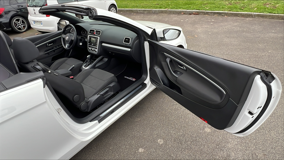 Volkswagen EOS — 23