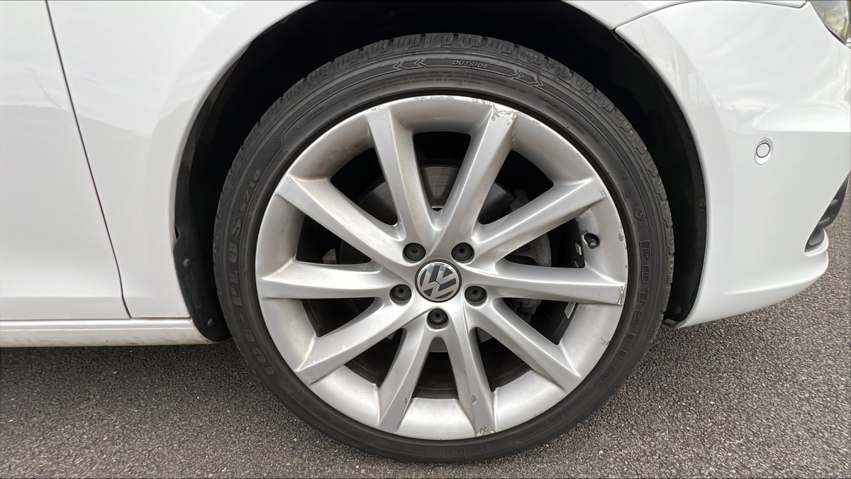 Volkswagen EOS — 37