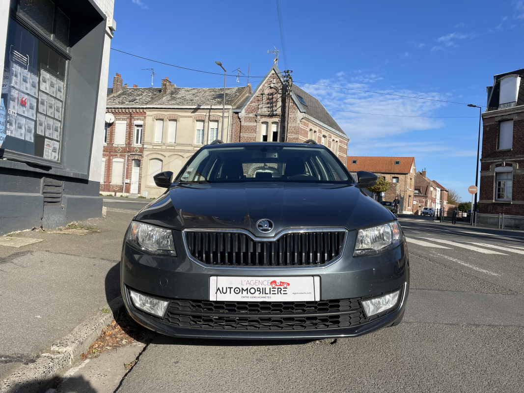 Skoda Octavia Combi — 2