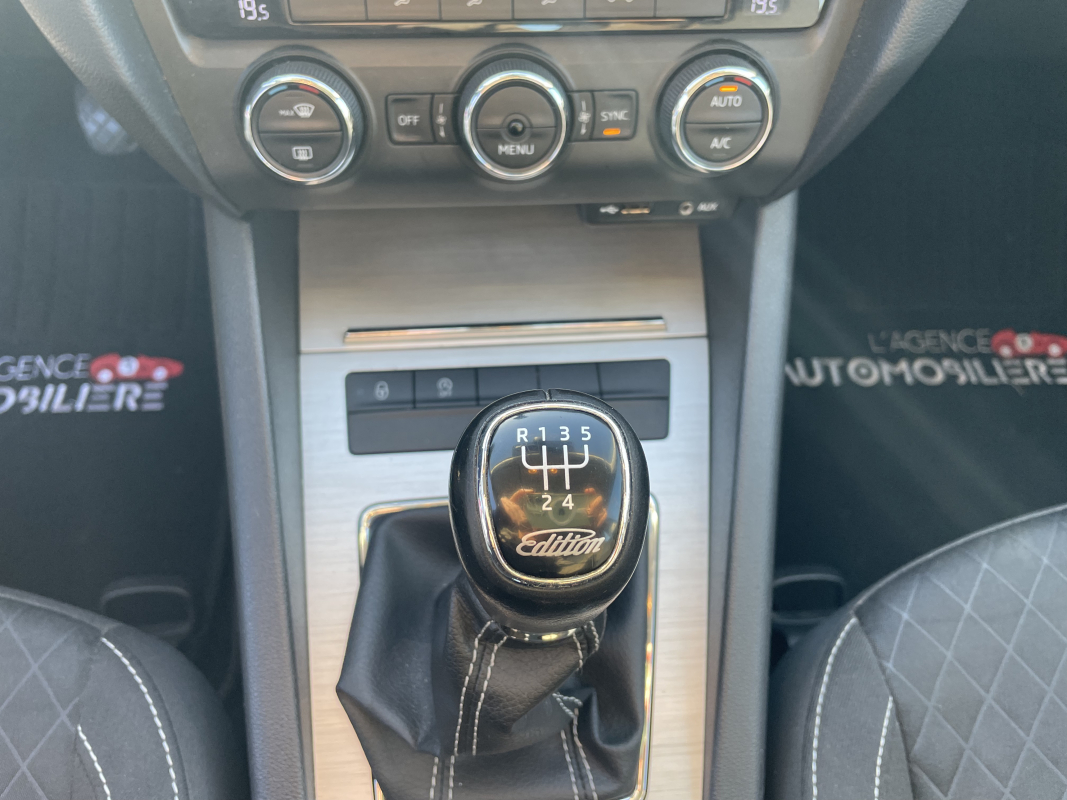 Skoda Octavia Combi — 26