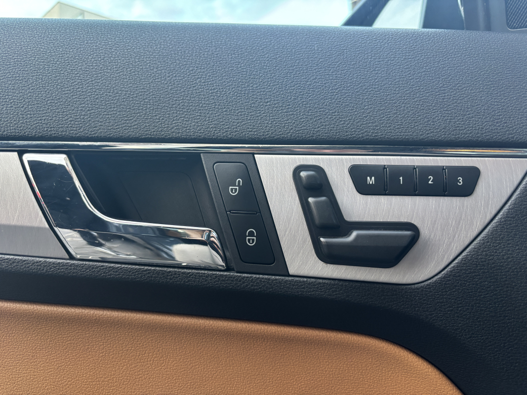 Mercedes Classe E Coupe — 17
