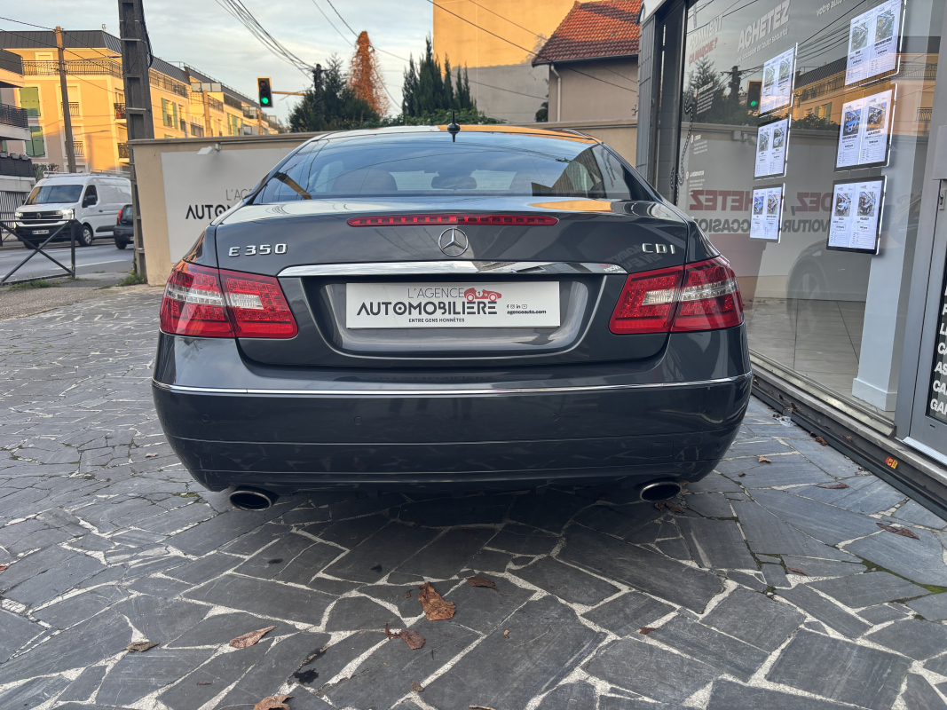 Mercedes Classe E Coupe — 4