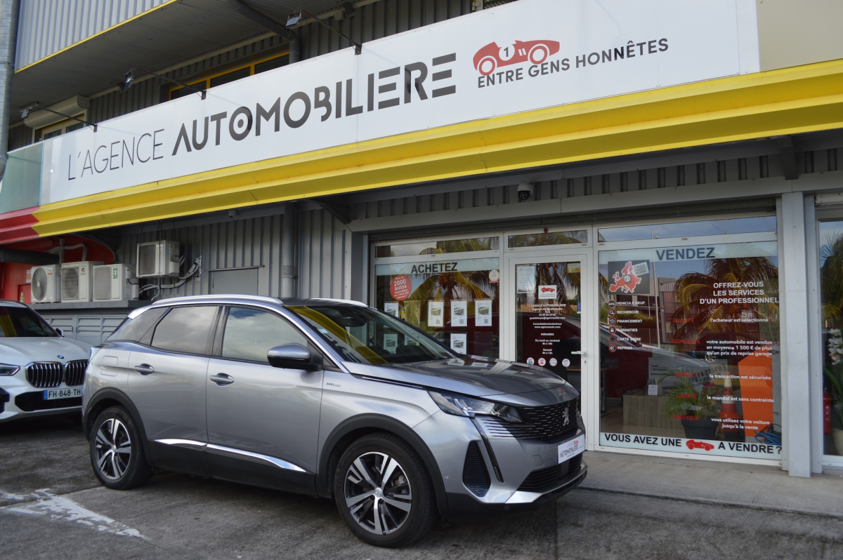 Peugeot 3008 HYbrid4