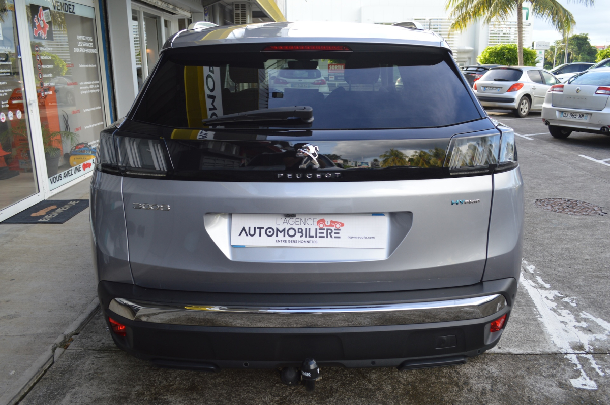 Peugeot 3008 HYbrid4 — 6