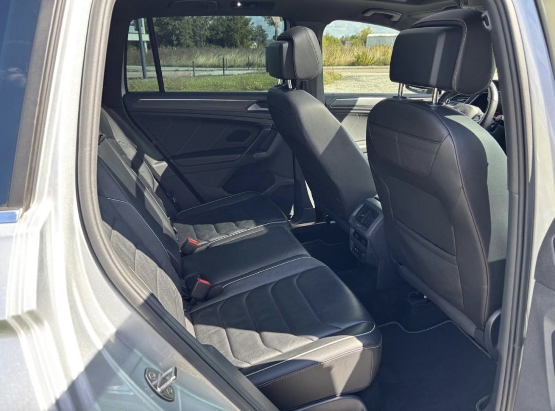 Volkswagen Tiguan — 17