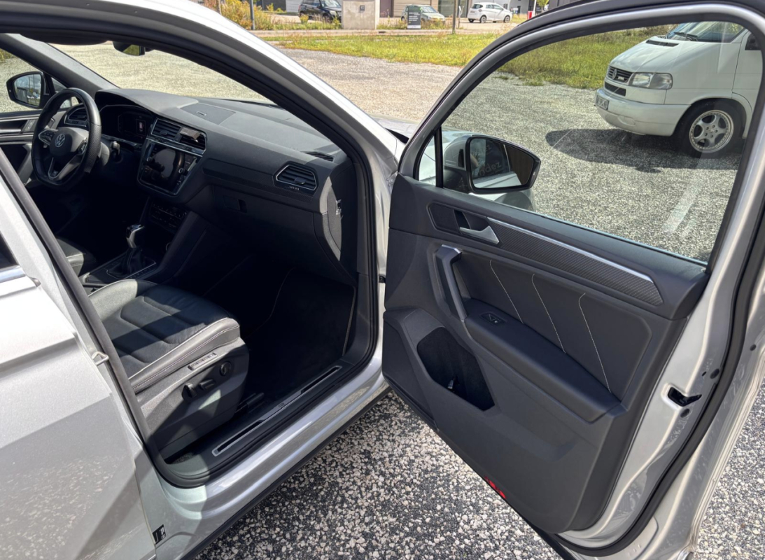 Volkswagen Tiguan — 20