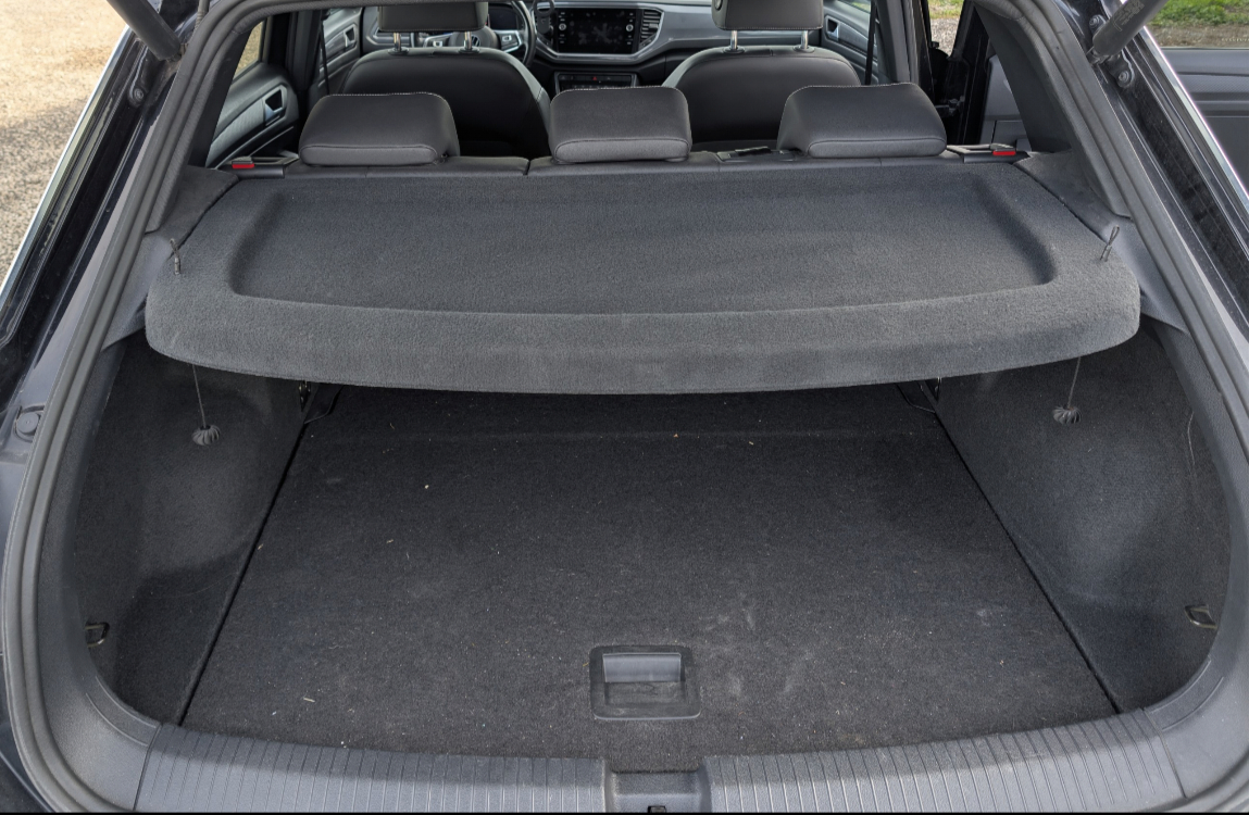 Volkswagen Tiguan — 21
