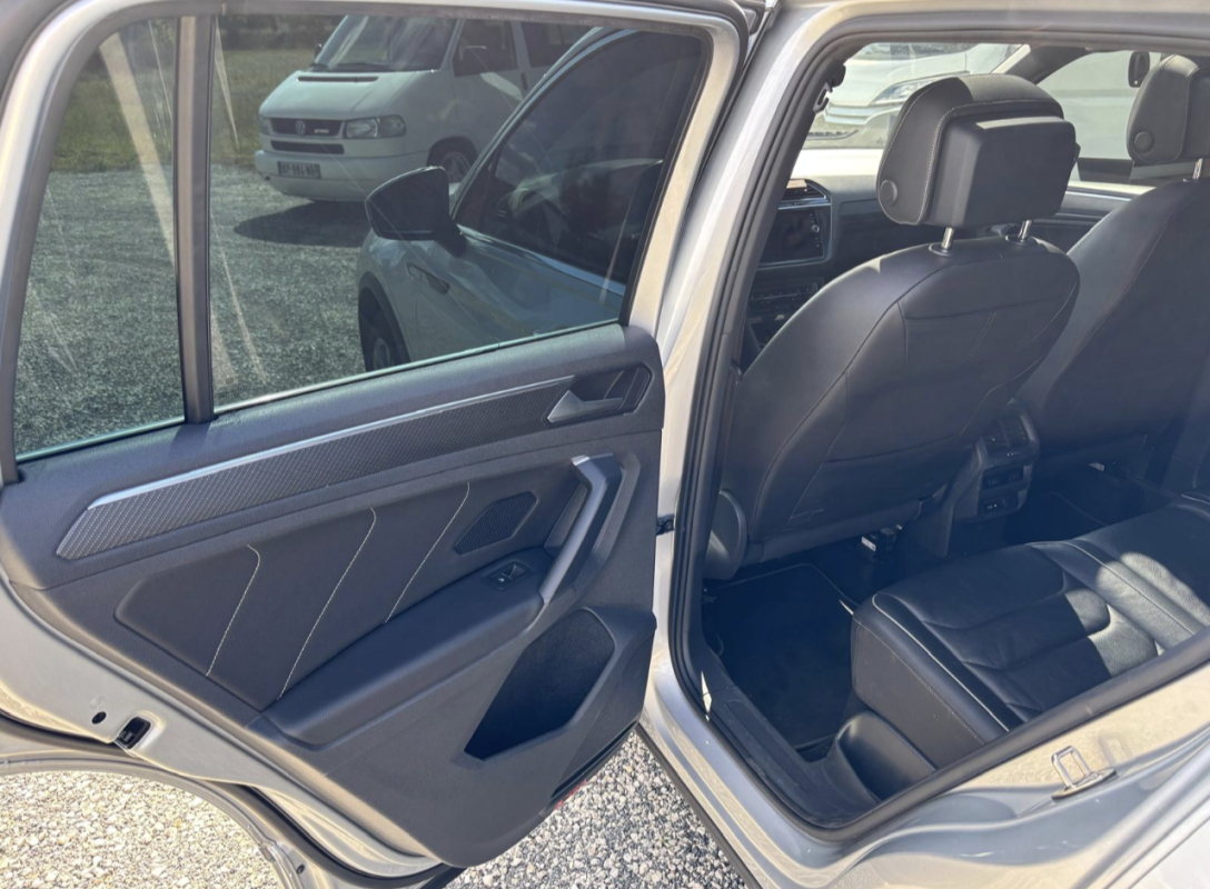Volkswagen Tiguan — 15