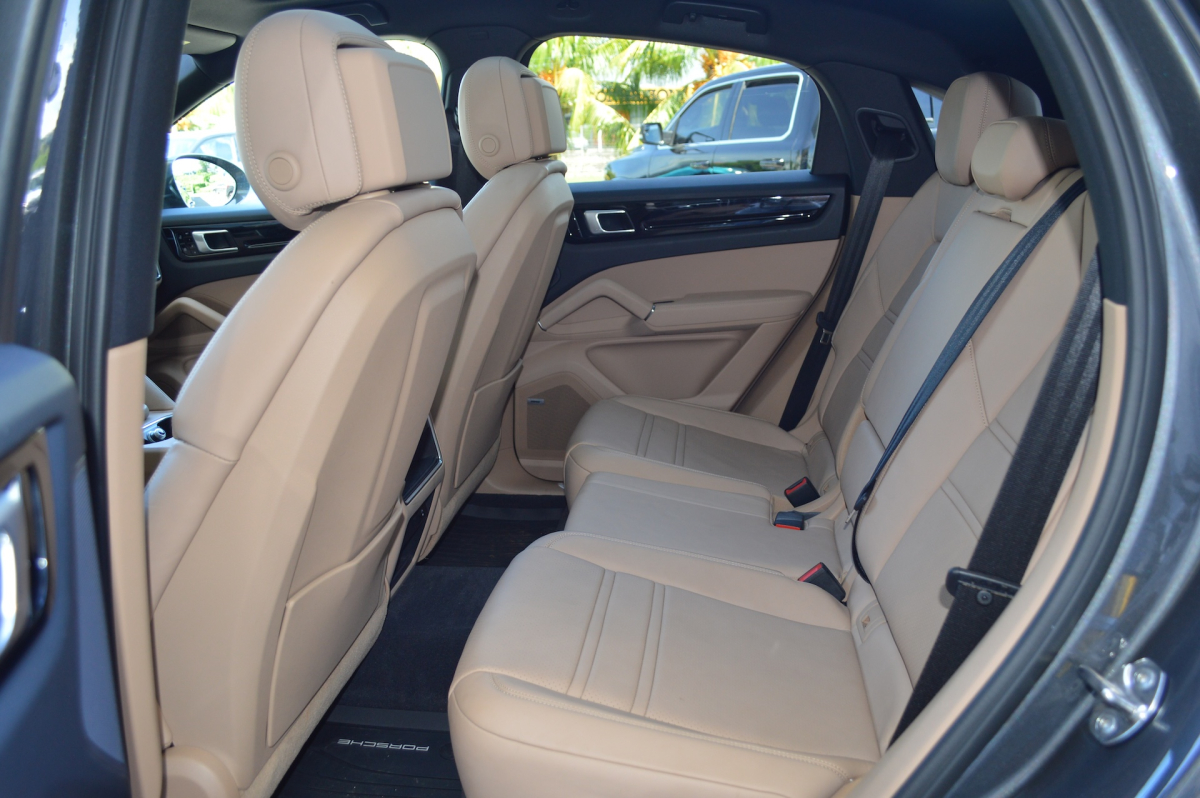 Porsche Cayenne Coupé — 11