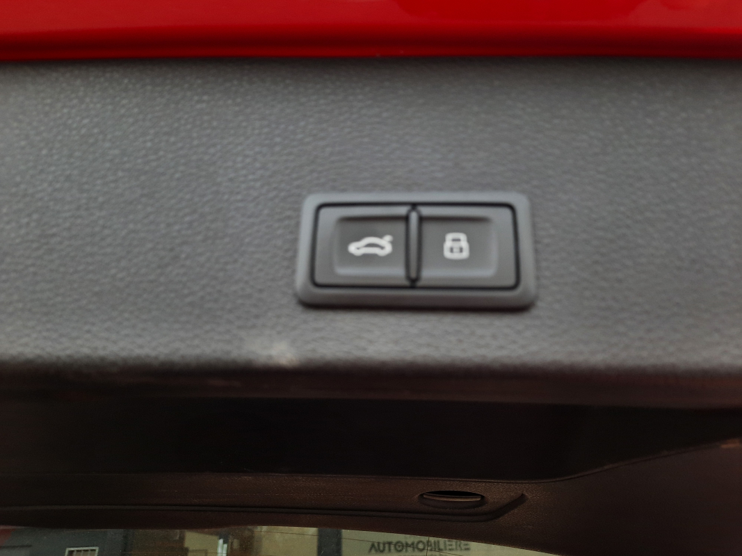Audi Q2 — 30