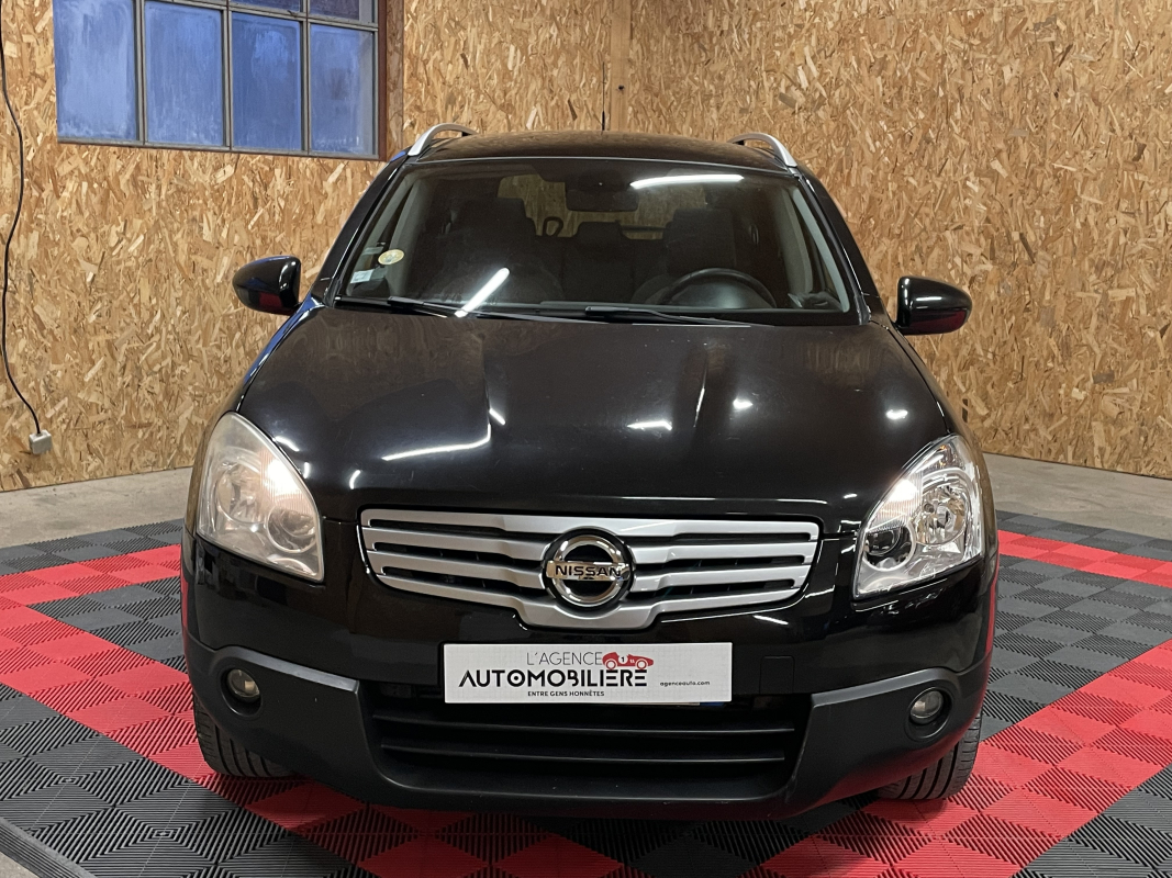 Nissan Qashqai +2 — 8