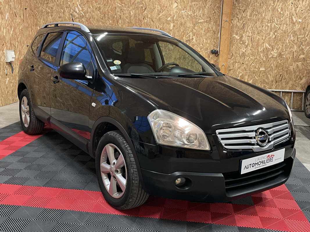 Nissan Qashqai +2 — 7