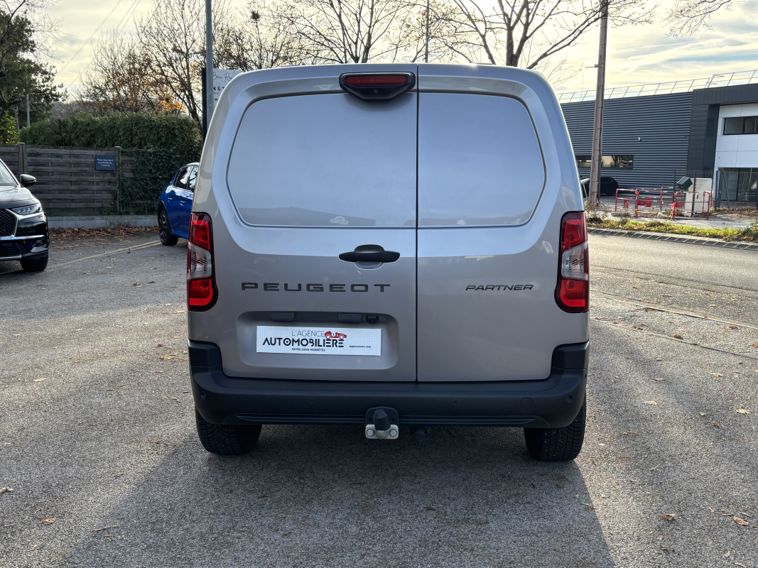 Peugeot Partner — 7