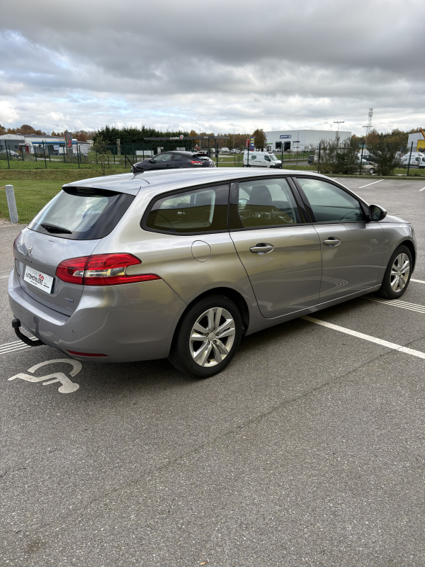 Peugeot 308 SW — 6