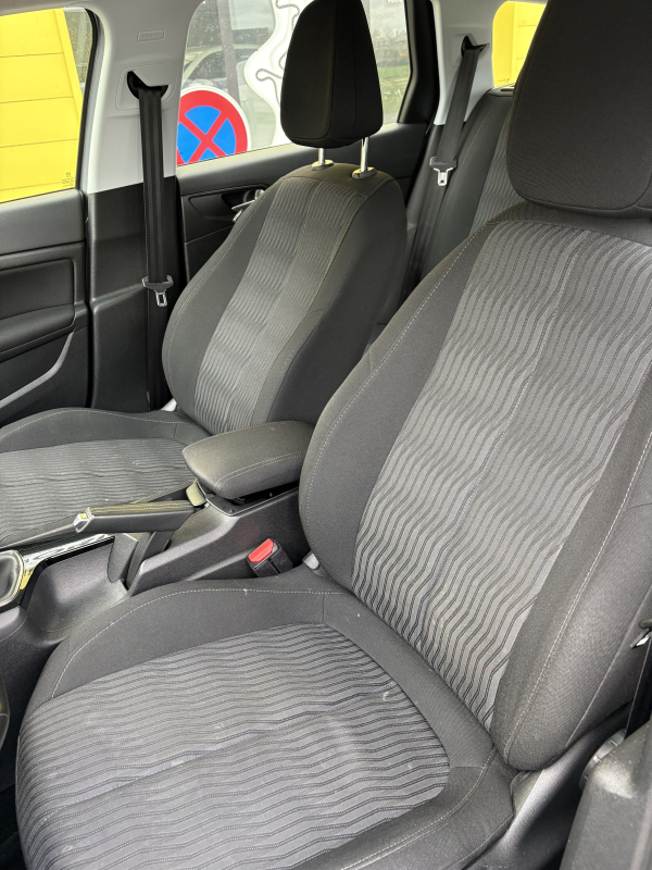 Peugeot 308 SW — 13