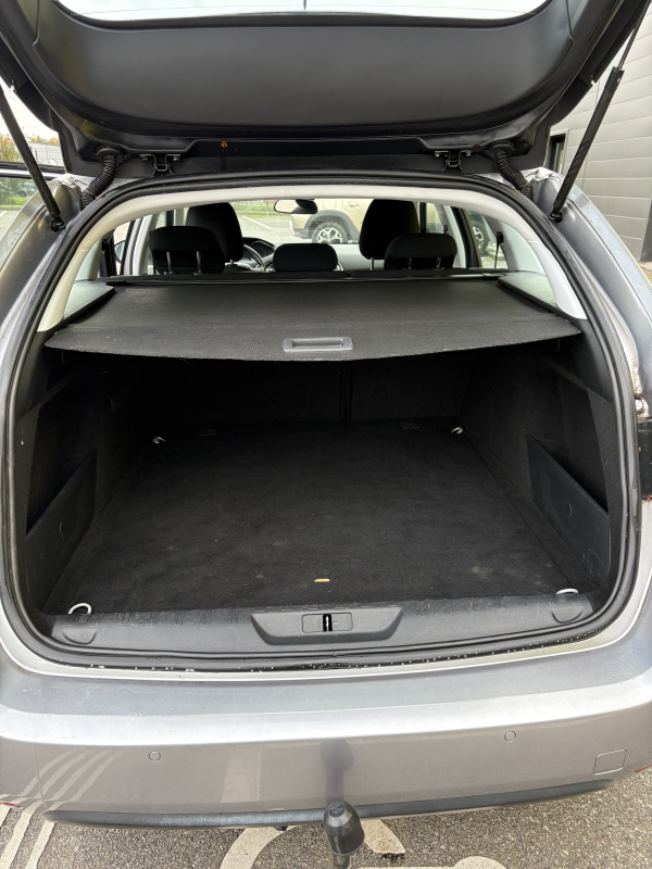 Peugeot 308 SW — 15