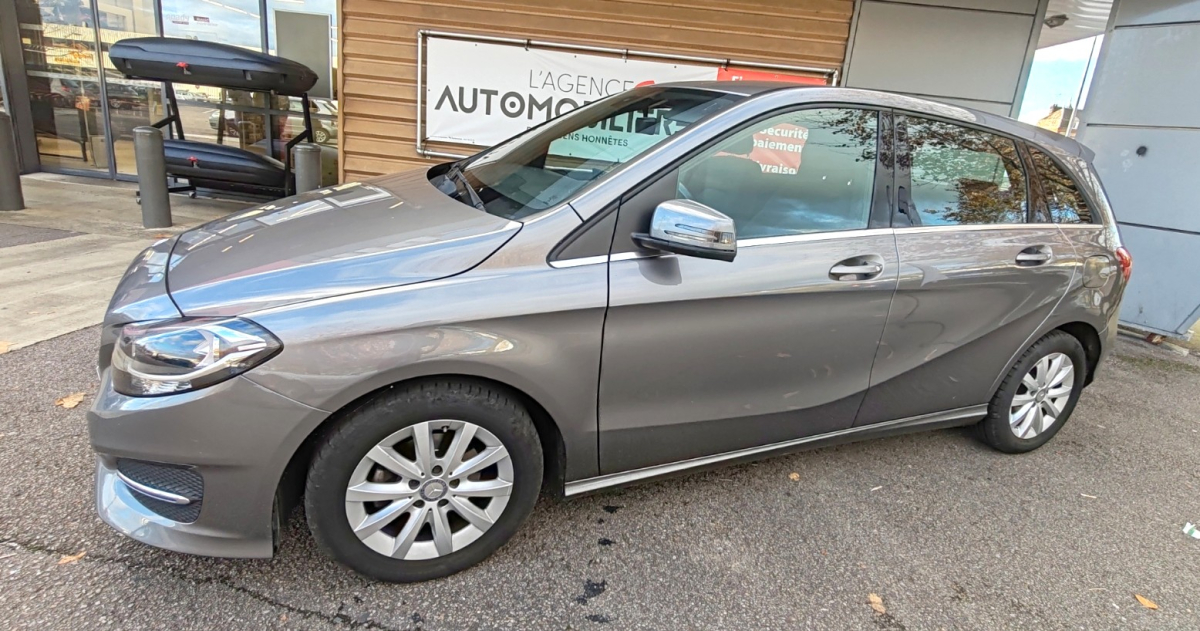 Mercedes Classe B — 11