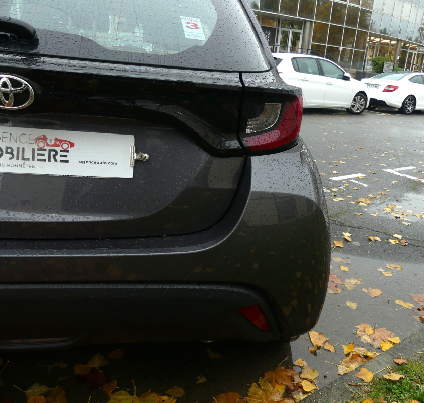 Toyota Yaris — 35